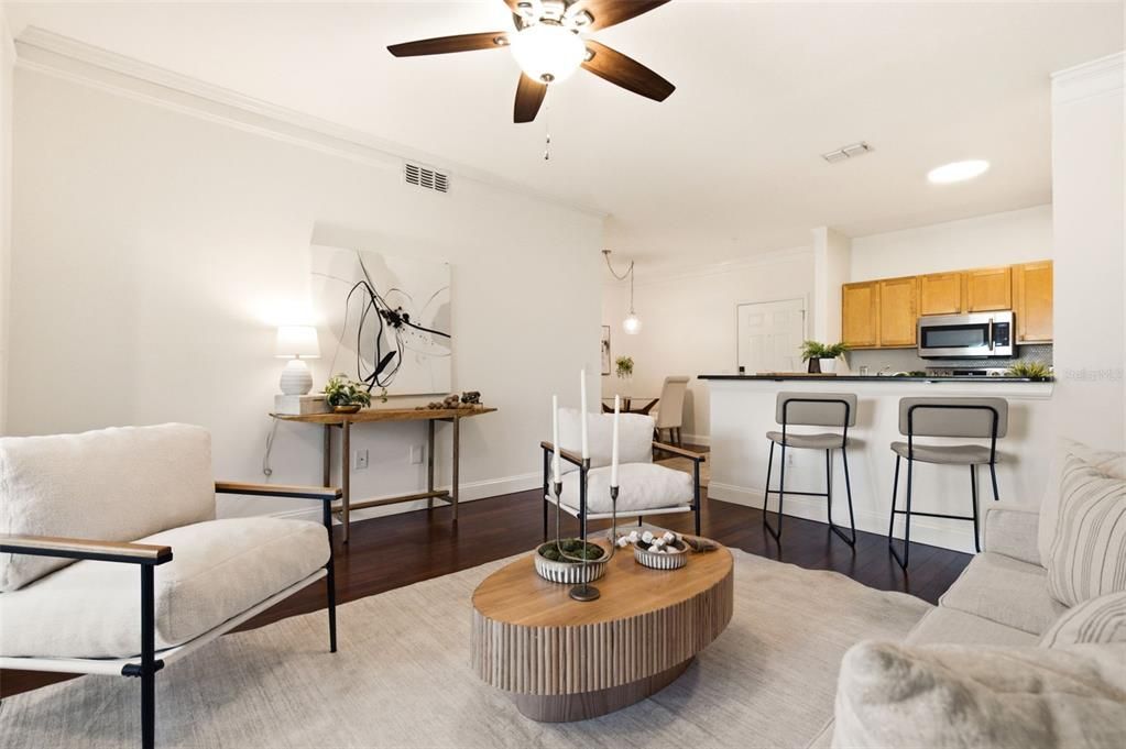 En Venta: $294,900 (2 camas, 2 baños, 1242 Pies cuadrados)