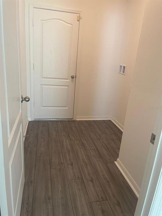 For Sale: $295,000 (3 beds, 2 baths, 1206 Square Feet)