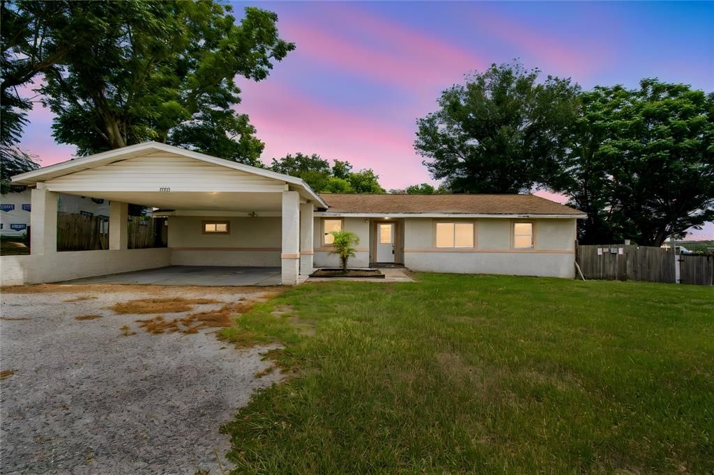 Vendido Recientemente: $299,000 (3 camas, 2 baños, 1677 Pies cuadrados)