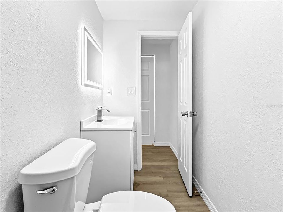 На продажу: $259,990 (3 спален, 2 ванн, 1525 Квадратных фут)