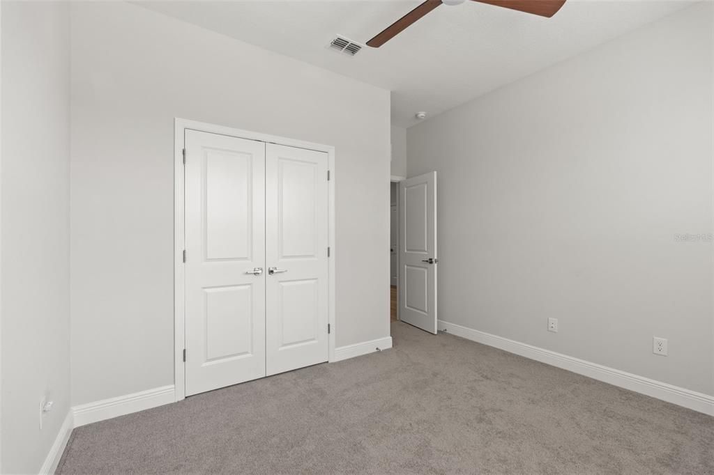 В аренду: $4,500 (5 спален, 4 ванн, 3364 Квадратных фут)