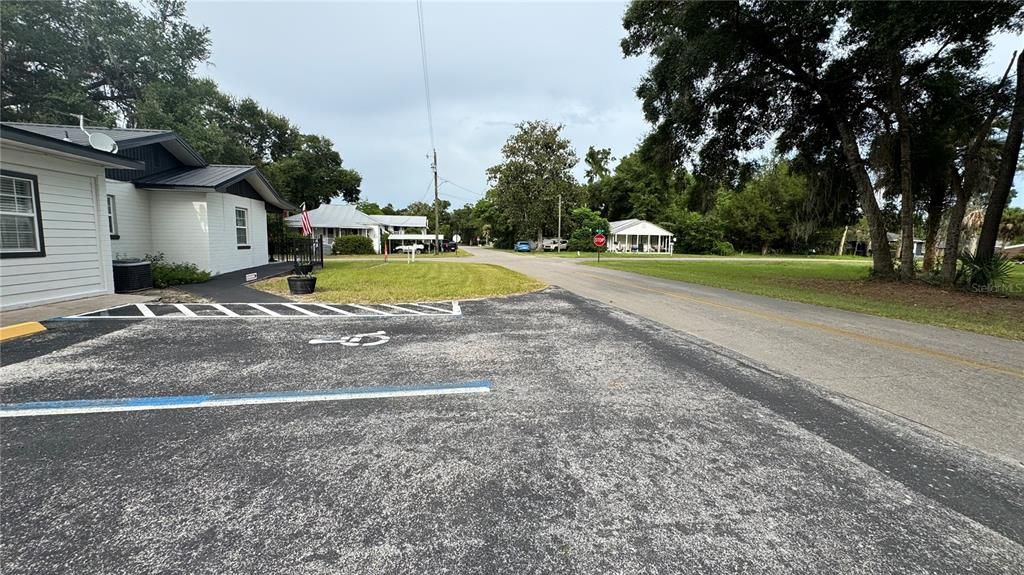 For Sale: $350,000 (0 beds, 0 baths, 2339 Square Feet)