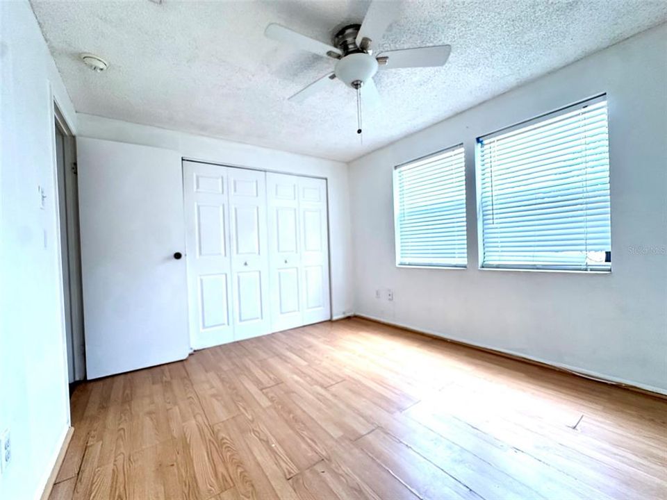 For Rent: $1,450 (2 beds, 2 baths, 915 Square Feet)