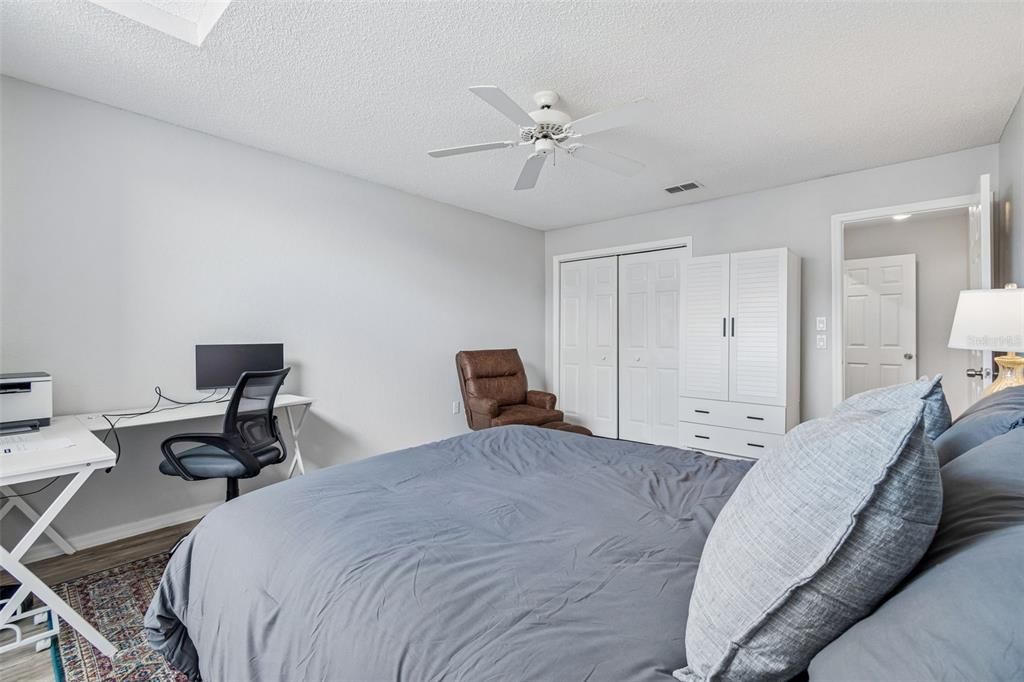 For Sale: $320,000 (2 beds, 2 baths, 1520 Square Feet)