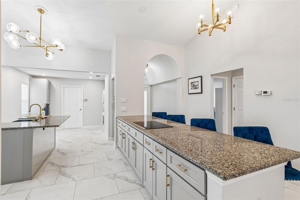 For Sale: $320,000 (2 beds, 2 baths, 1520 Square Feet)