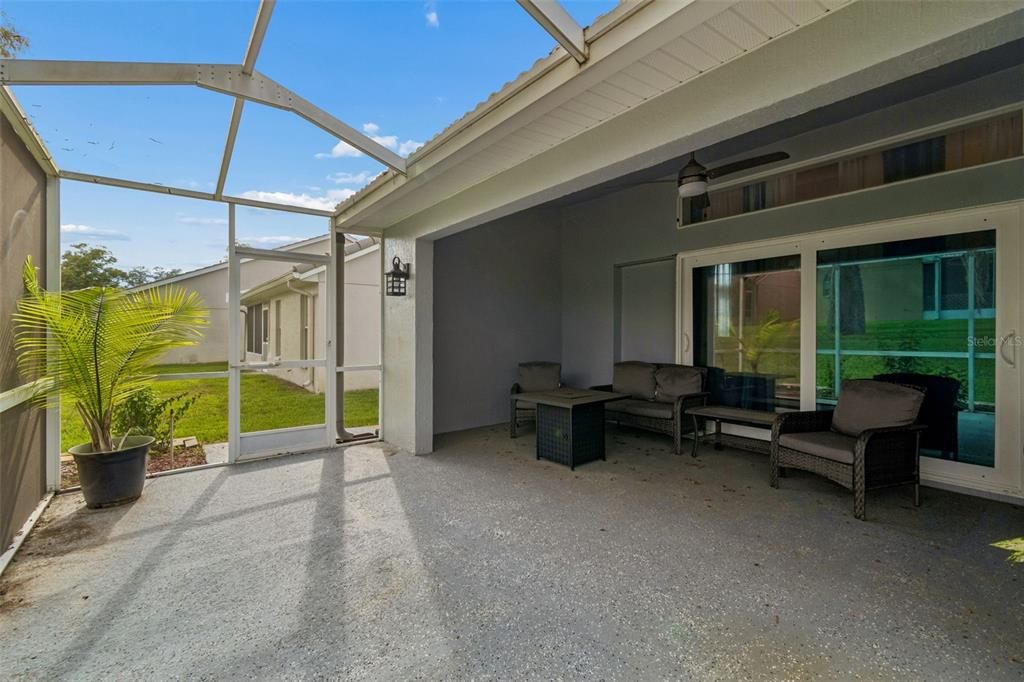 For Sale: $320,000 (2 beds, 2 baths, 1520 Square Feet)