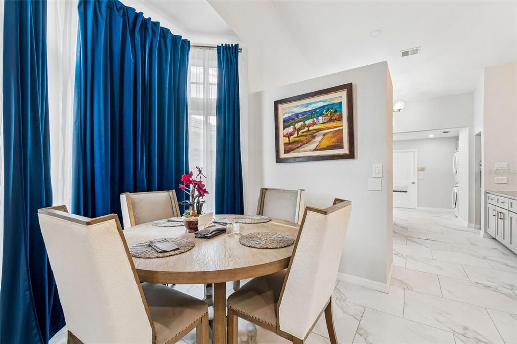 For Sale: $320,000 (2 beds, 2 baths, 1520 Square Feet)