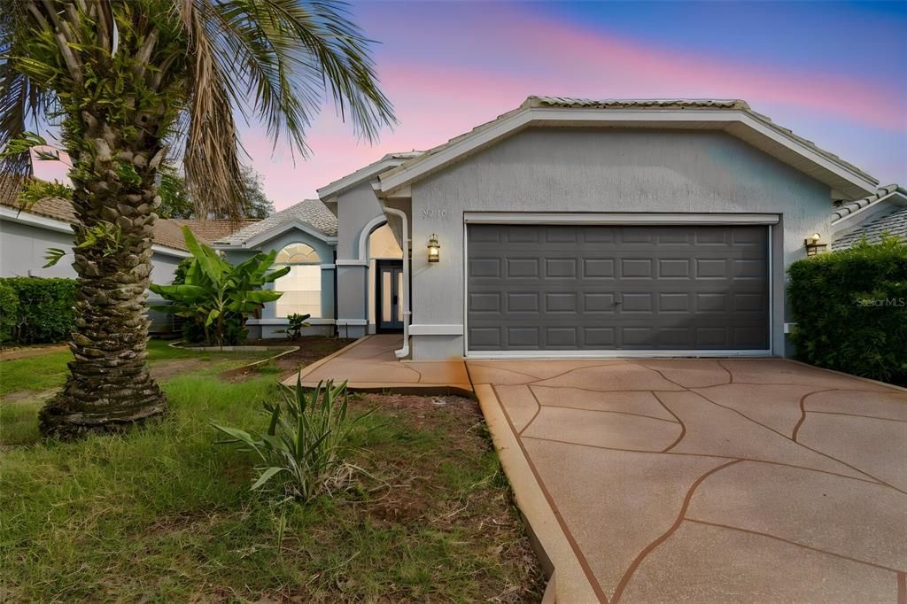 For Sale: $320,000 (2 beds, 2 baths, 1520 Square Feet)