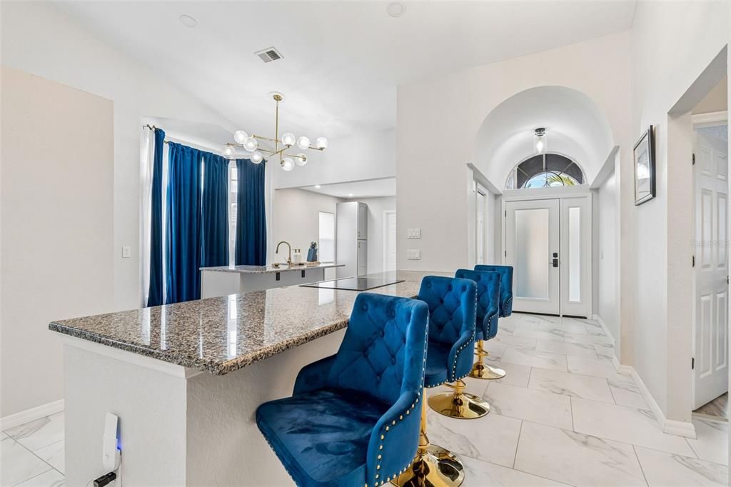 For Sale: $320,000 (2 beds, 2 baths, 1520 Square Feet)