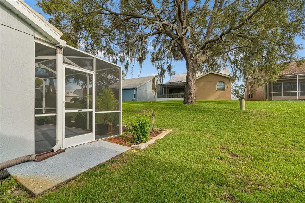 For Sale: $320,000 (2 beds, 2 baths, 1520 Square Feet)