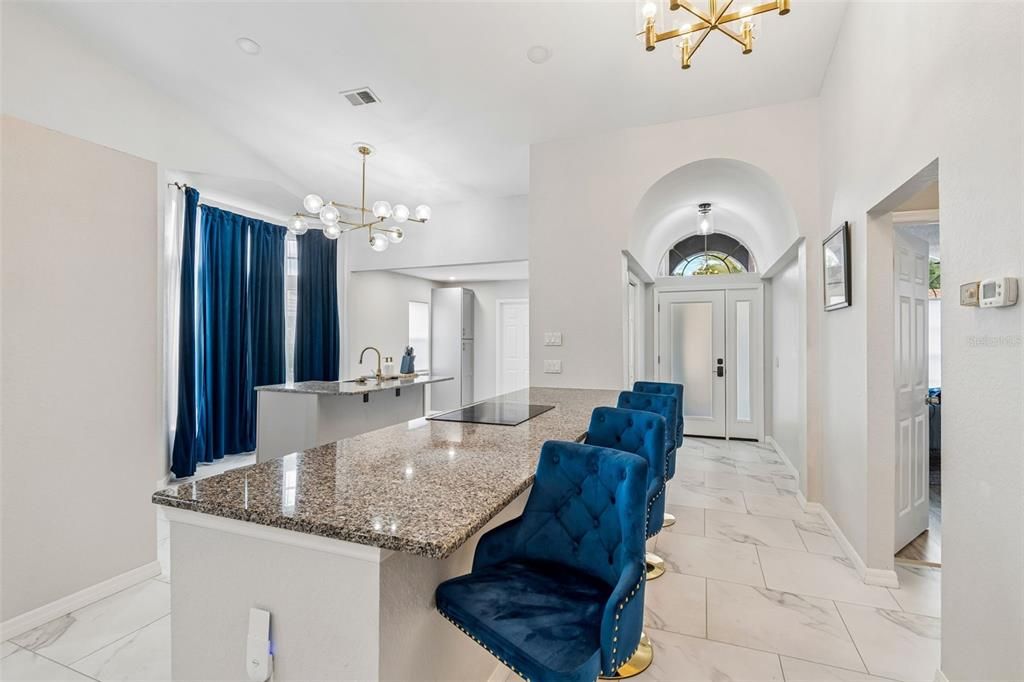 For Sale: $320,000 (2 beds, 2 baths, 1520 Square Feet)
