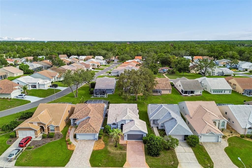 For Sale: $320,000 (2 beds, 2 baths, 1520 Square Feet)