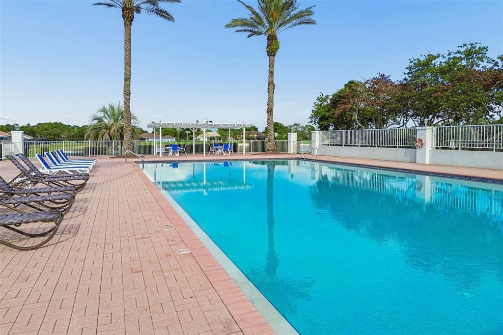 For Sale: $320,000 (2 beds, 2 baths, 1520 Square Feet)