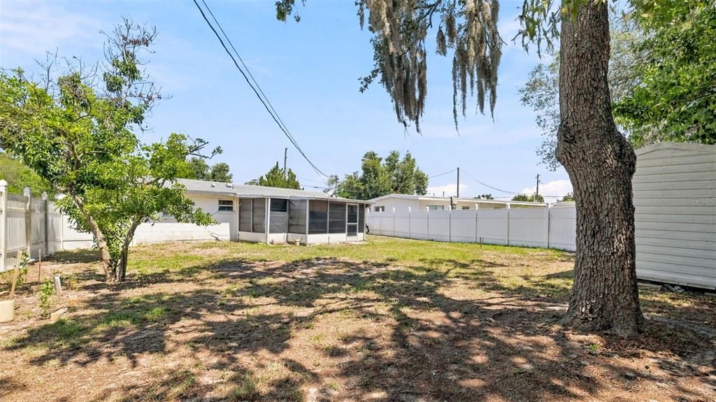 En Venta: $199,900 (2 camas, 1 baños, 864 Pies cuadrados)