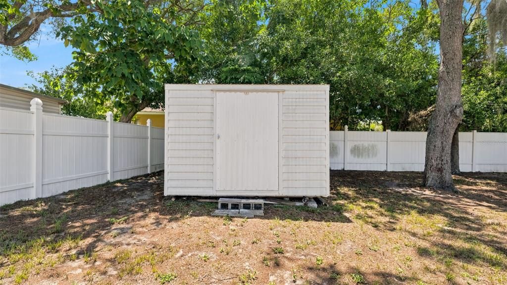 En Venta: $199,900 (2 camas, 1 baños, 864 Pies cuadrados)