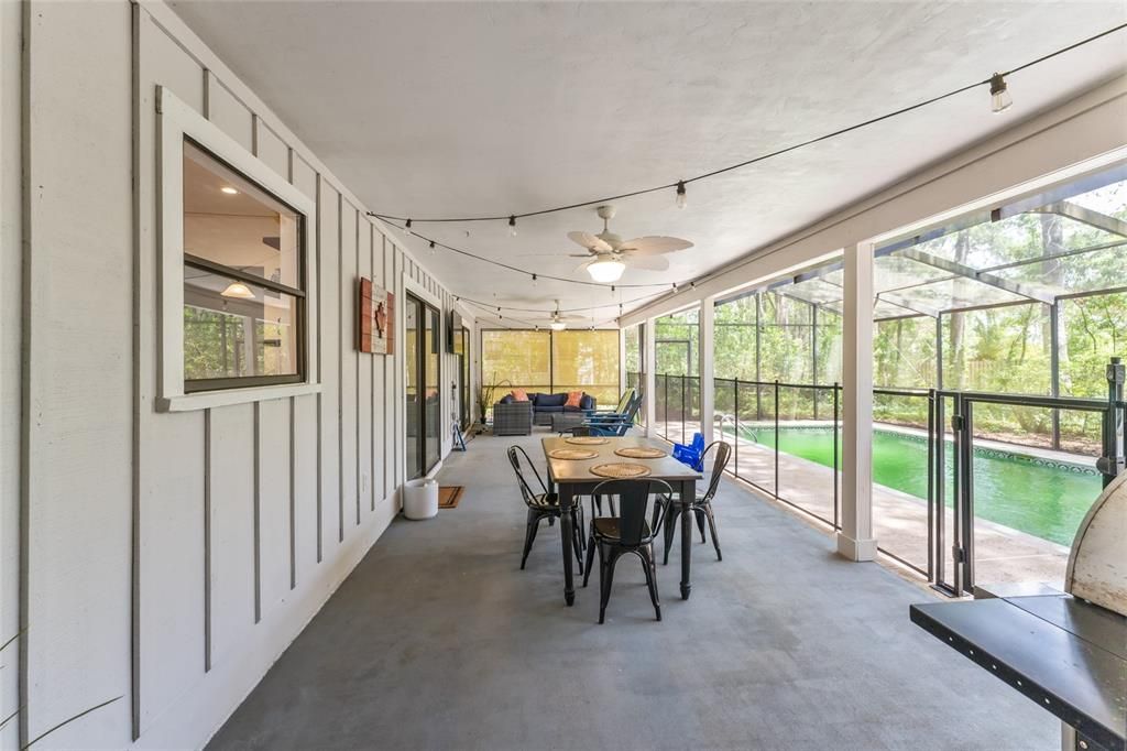 En Venta: $445,000 (4 camas, 2 baños, 2122 Pies cuadrados)