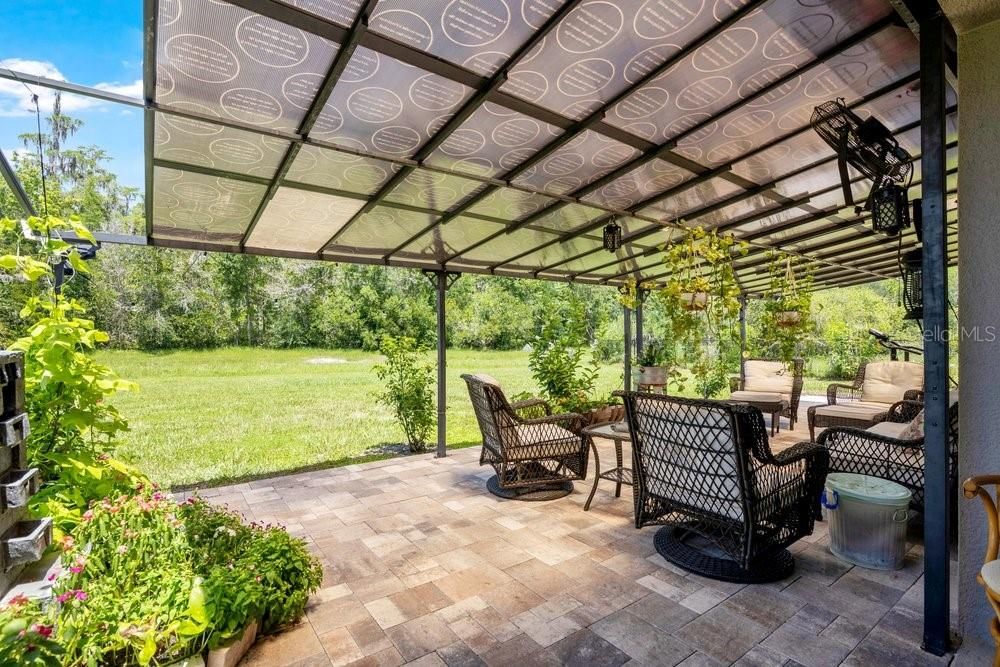 На продажу: $390,000 (4 спален, 2 ванн, 1925 Квадратных фут)