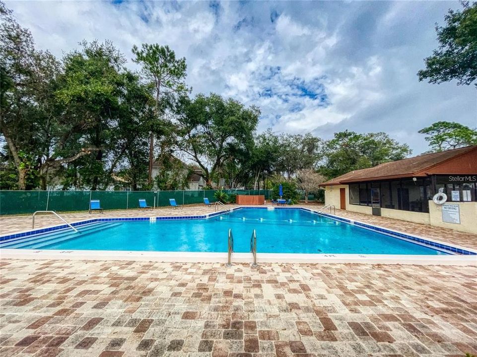 Activo con contrato: $350,000 (3 camas, 2 baños, 1280 Pies cuadrados)