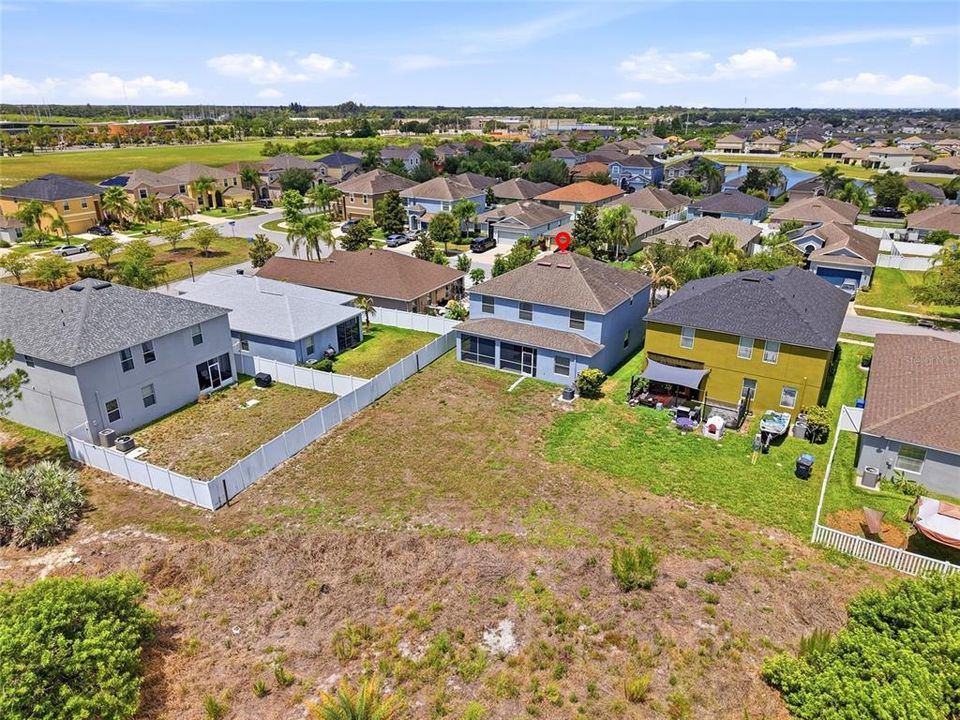En Venta: $409,000 (6 camas, 3 baños, 3023 Pies cuadrados)