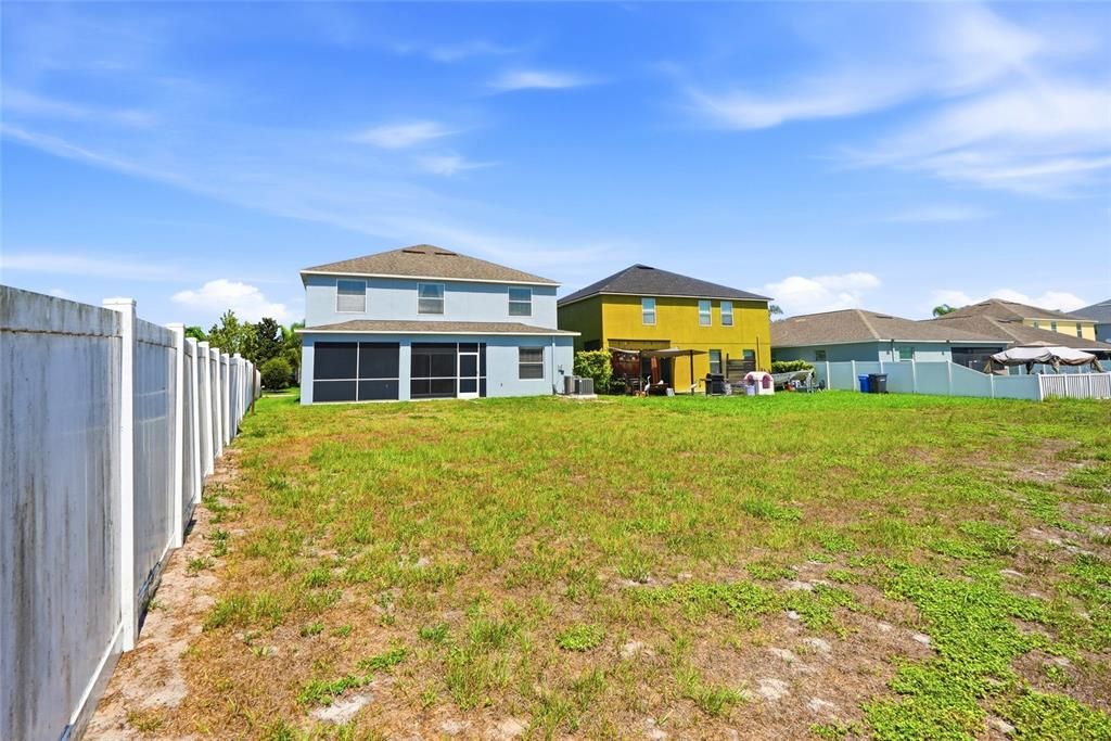 En Venta: $409,000 (6 camas, 3 baños, 3023 Pies cuadrados)