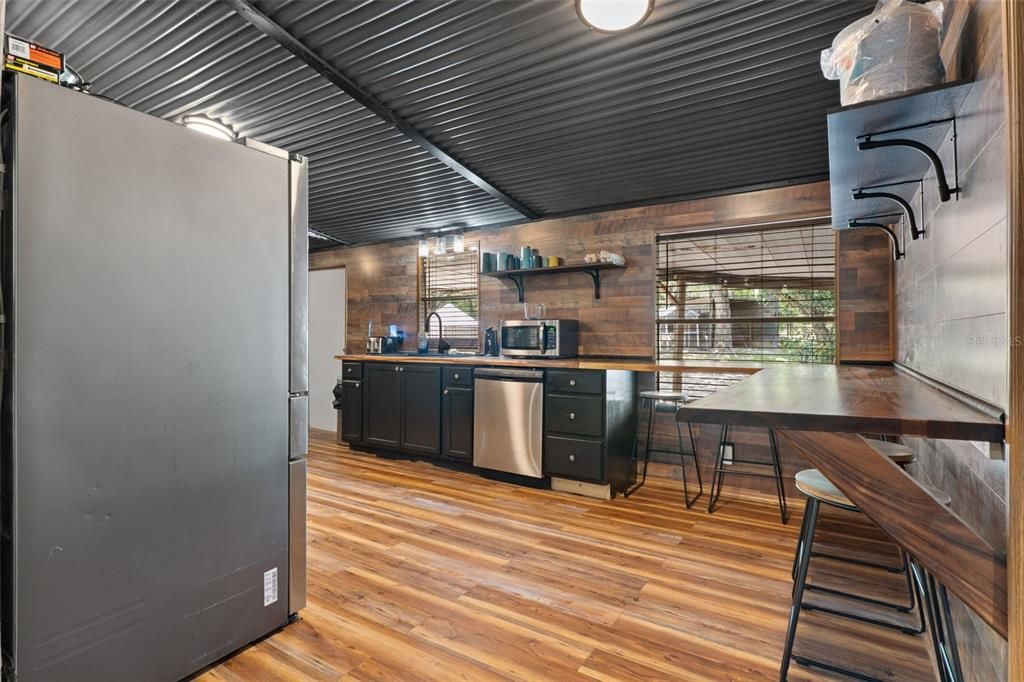 En Venta: $299,500 (3 camas, 2 baños, 1550 Pies cuadrados)