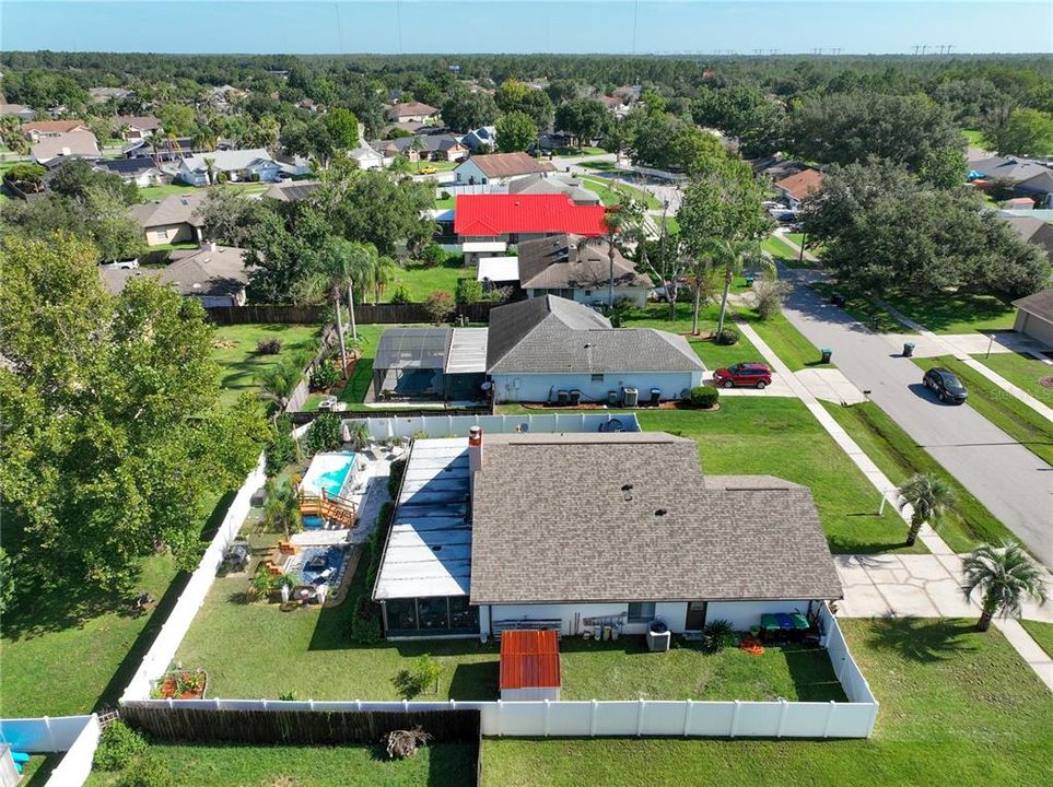 Activo con contrato: $395,000 (3 camas, 2 baños, 1463 Pies cuadrados)