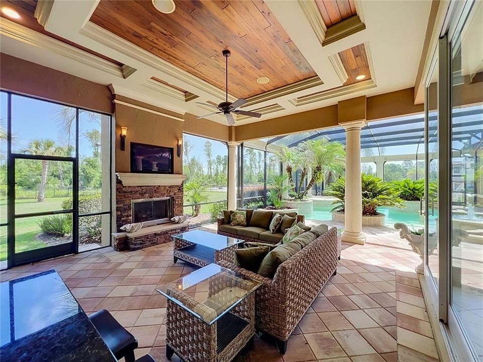 En Venta: $2,425,000 (5 camas, 4 baños, 5660 Pies cuadrados)