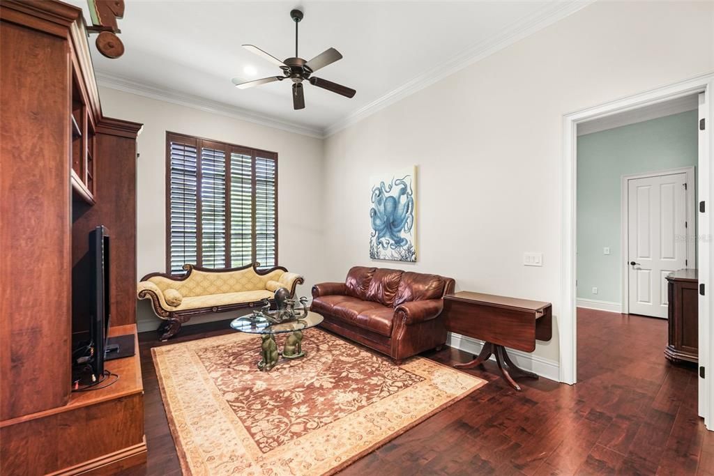 En Venta: $2,425,000 (5 camas, 4 baños, 5660 Pies cuadrados)