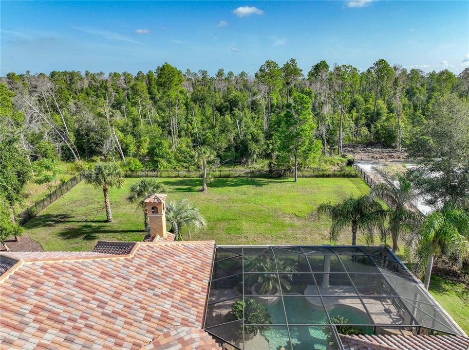 En Venta: $2,425,000 (5 camas, 4 baños, 5660 Pies cuadrados)