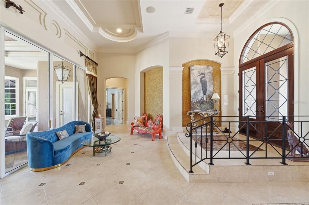 En Venta: $2,425,000 (5 camas, 4 baños, 5660 Pies cuadrados)