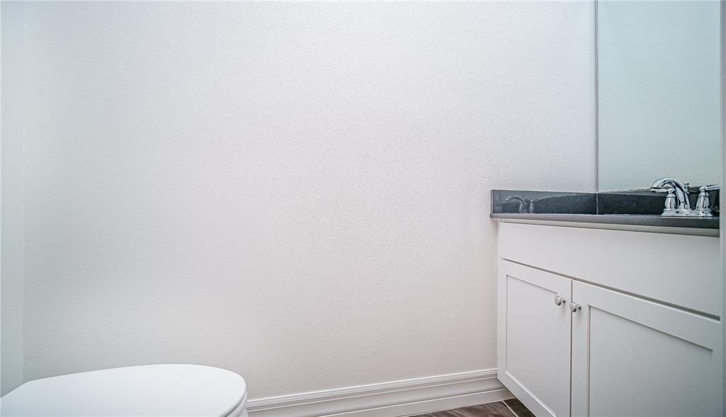 For Rent: $3,900 (4 beds, 2 baths, 2170 Square Feet)