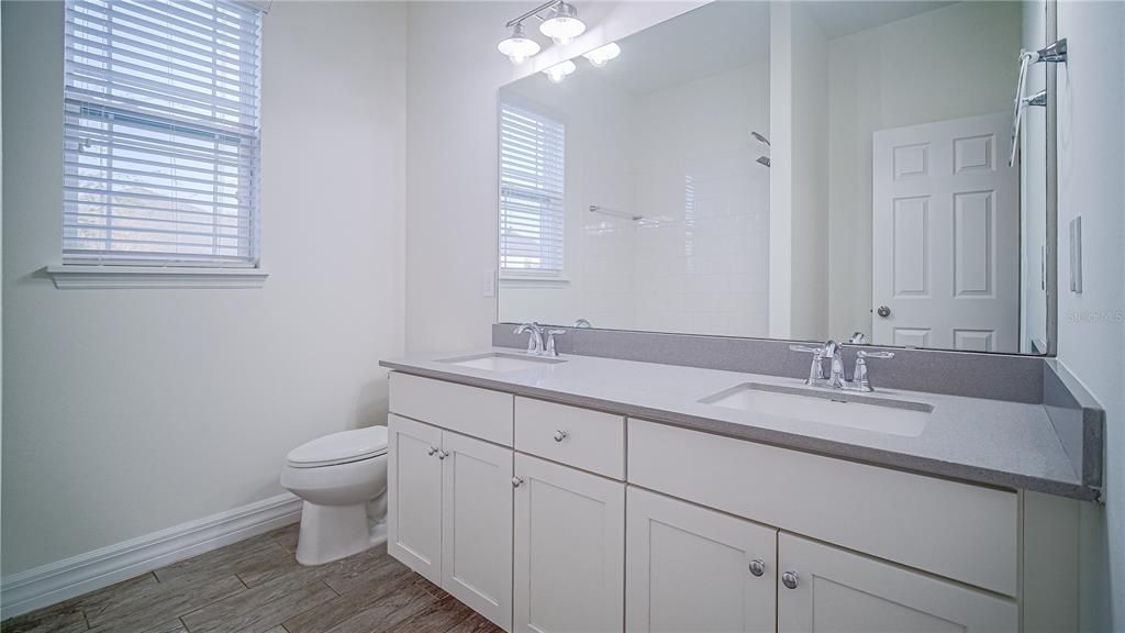 For Rent: $3,900 (4 beds, 2 baths, 2170 Square Feet)