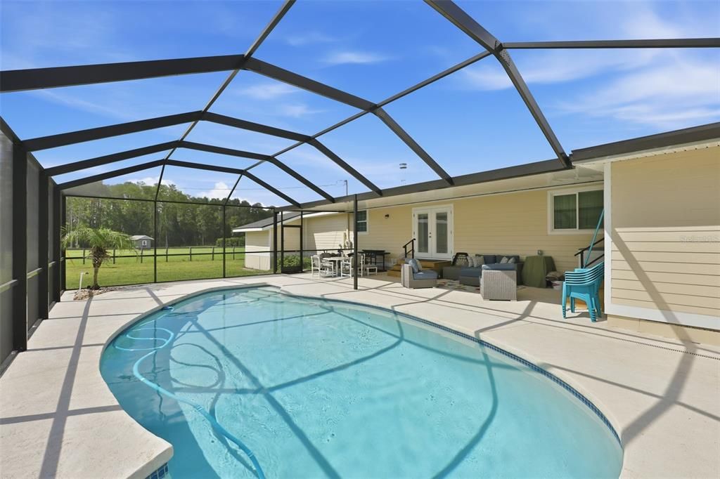 En Venta: $499,999 (3 camas, 2 baños, 1452 Pies cuadrados)