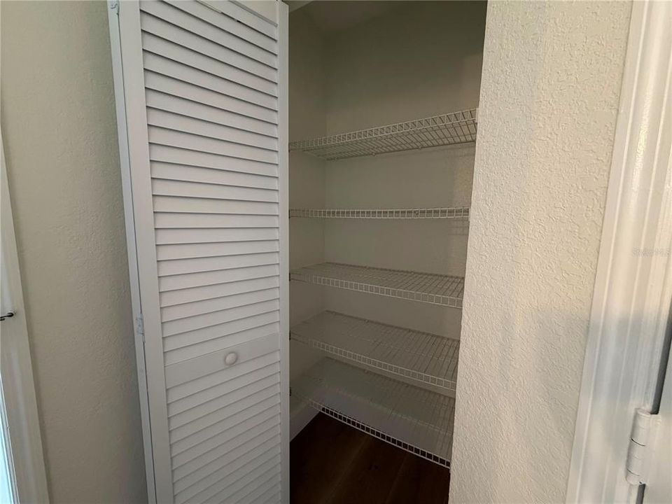 For Sale: $194,997 (2 beds, 2 baths, 1026 Square Feet)