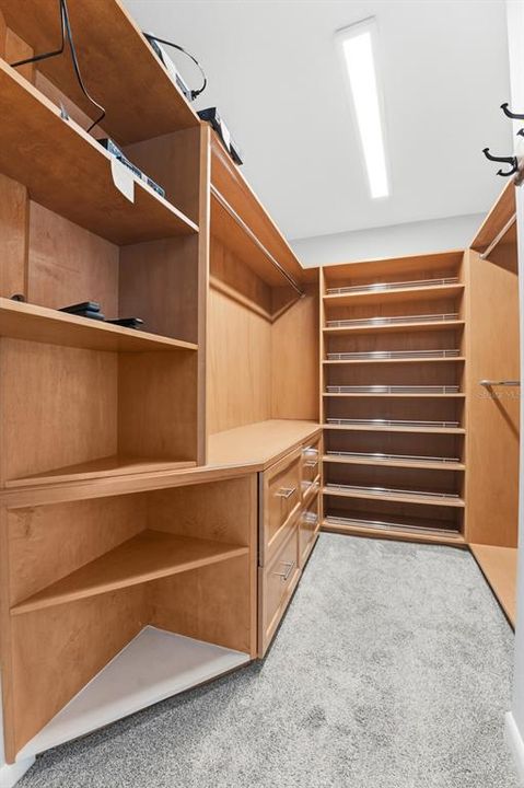 На продажу: $775,000 (3 спален, 2 ванн, 2910 Квадратных фут)