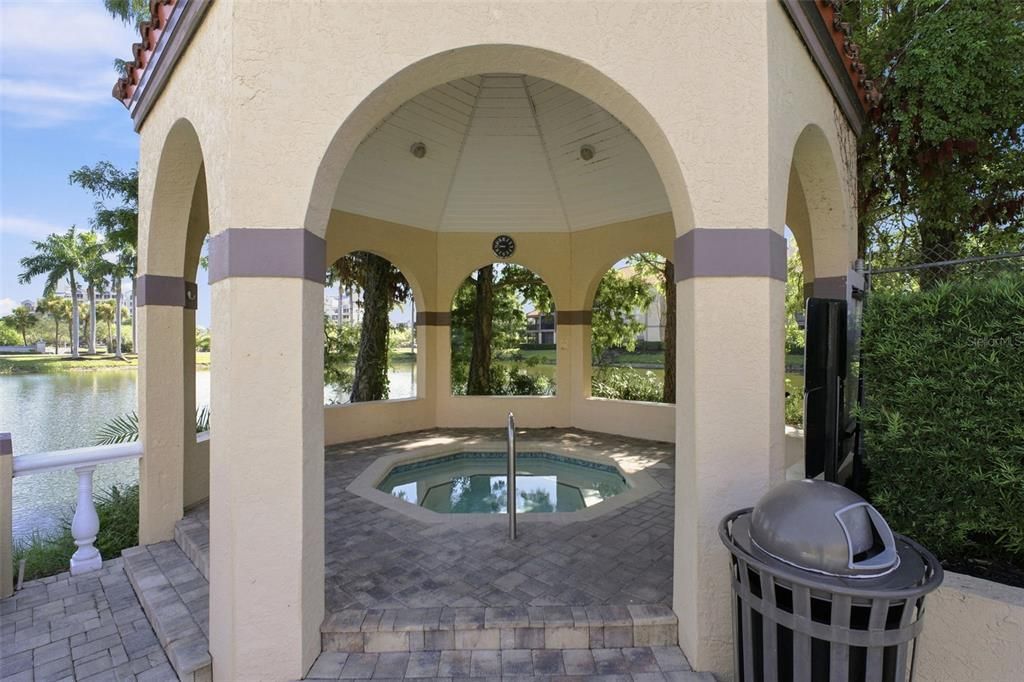 For Sale: $283,500 (3 beds, 2 baths, 1186 Square Feet)