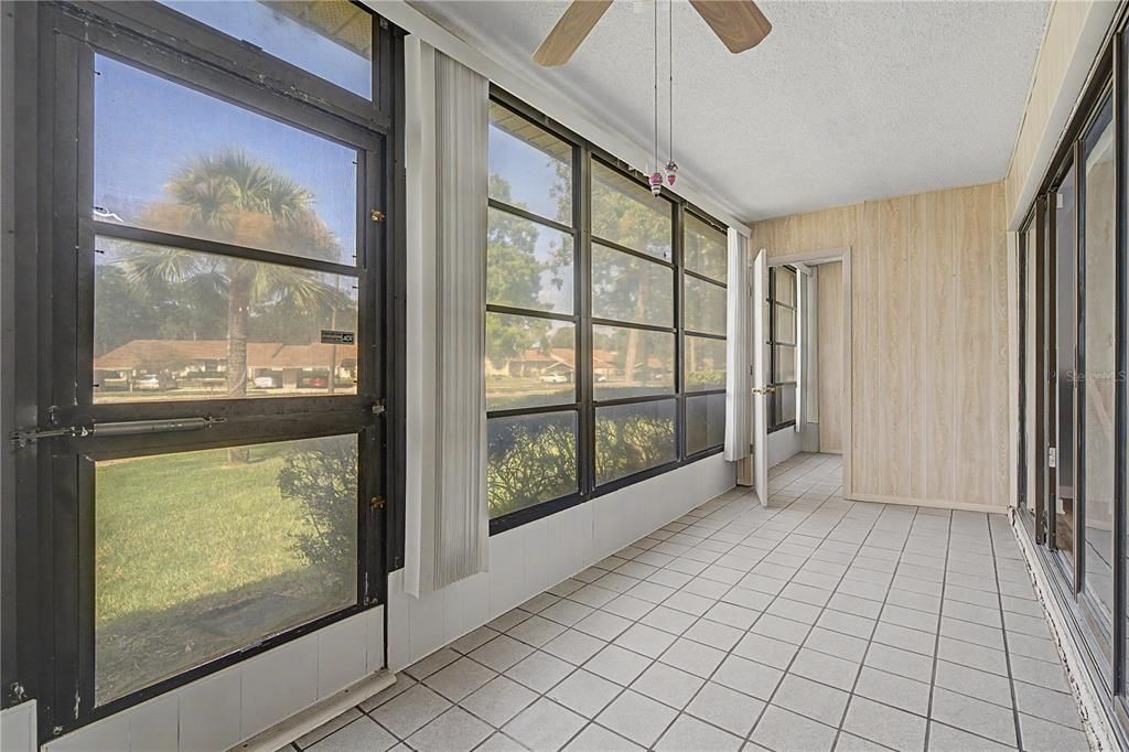 En Venta: $279,900 (2 camas, 2 baños, 1380 Pies cuadrados)