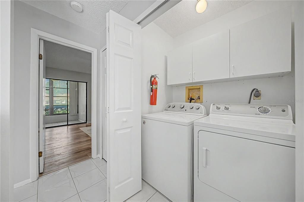 En Venta: $279,900 (2 camas, 2 baños, 1380 Pies cuadrados)