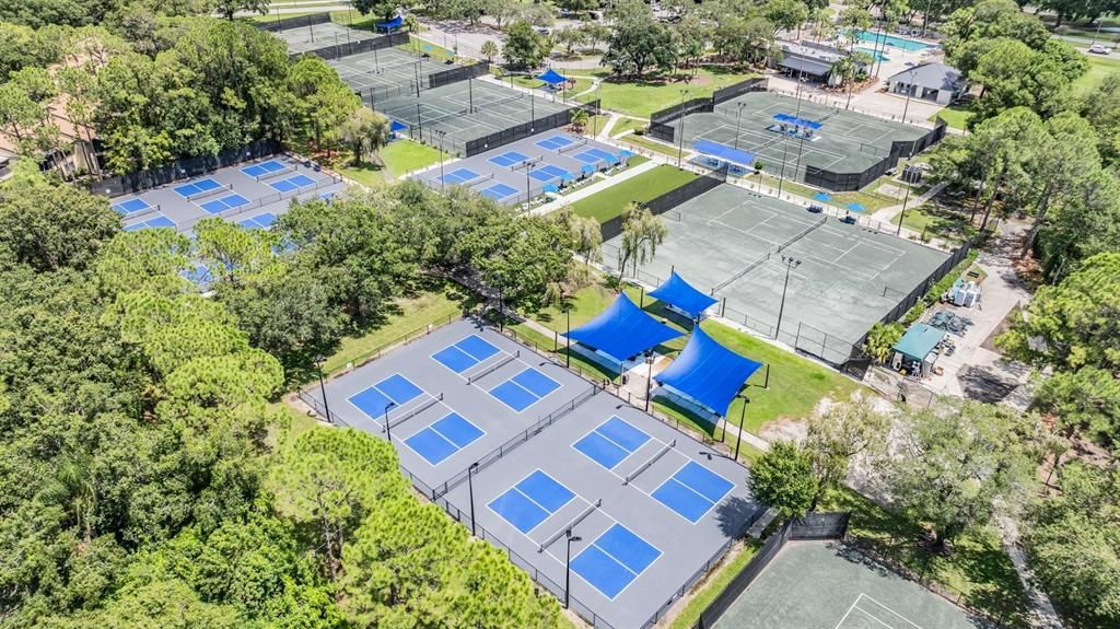 En Venta: $279,900 (2 camas, 2 baños, 1380 Pies cuadrados)