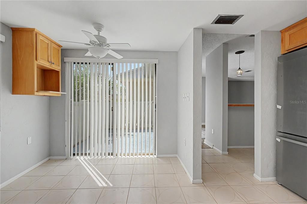 En Venta: $279,900 (2 camas, 2 baños, 1380 Pies cuadrados)