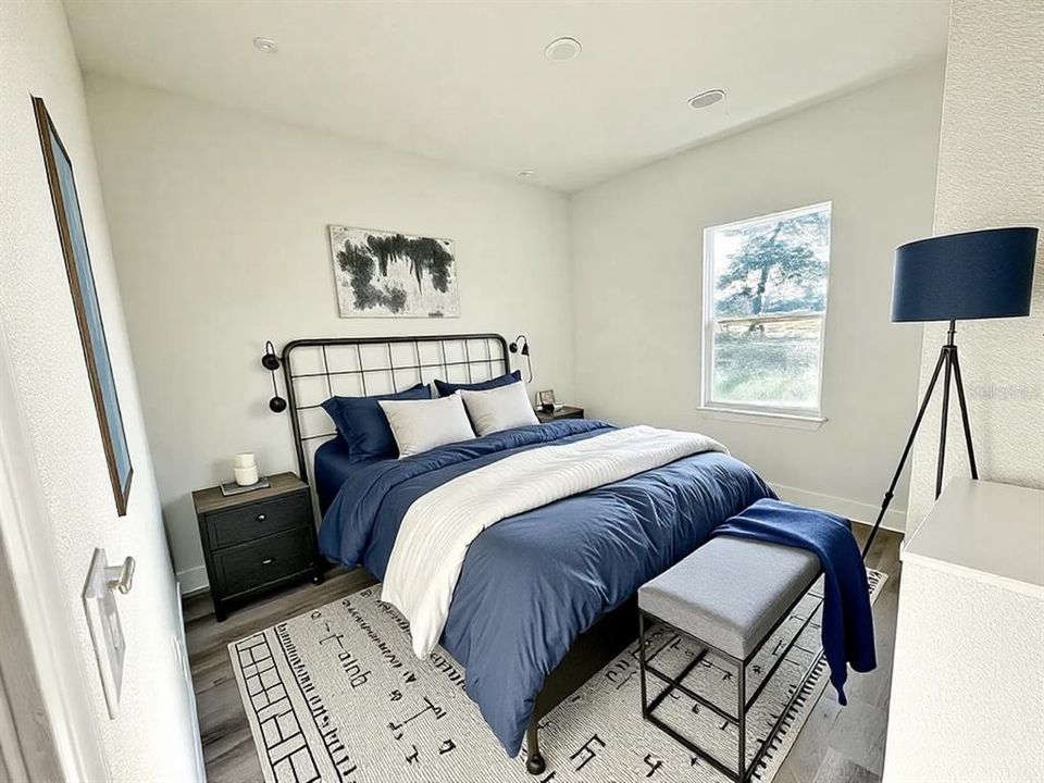 For Sale: $284,000 (4 beds, 2 baths, 1833 Square Feet)