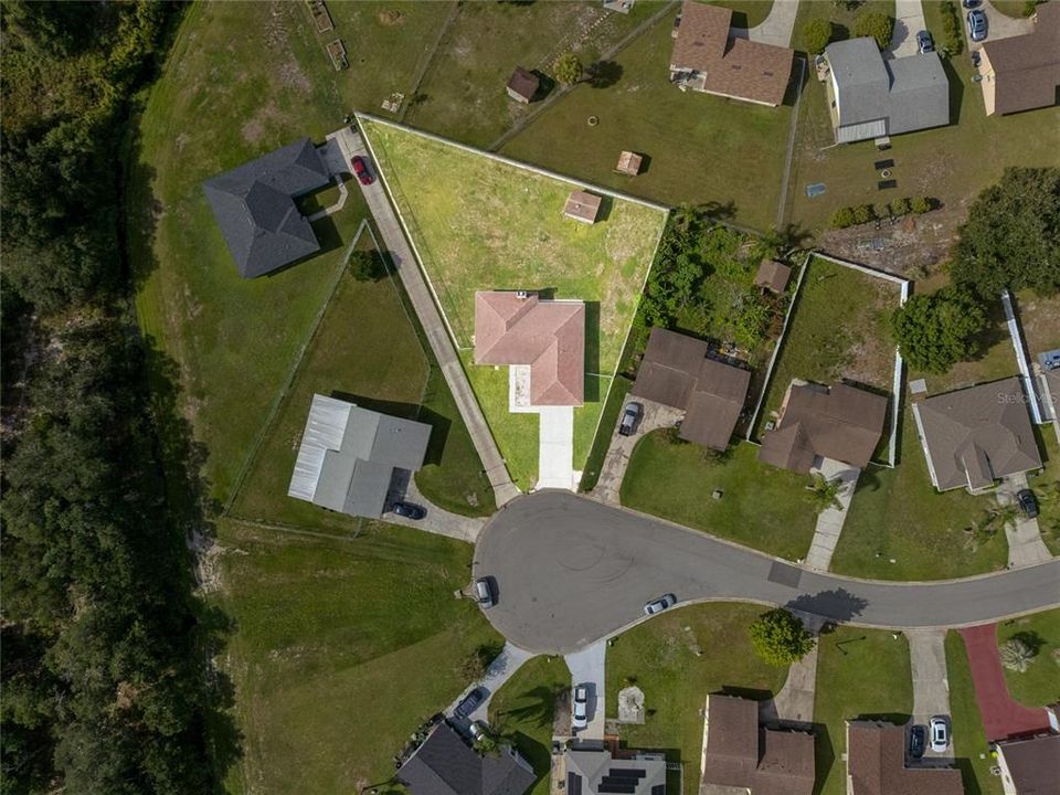 На продажу: $299,990 (3 спален, 2 ванн, 1252 Квадратных фут)