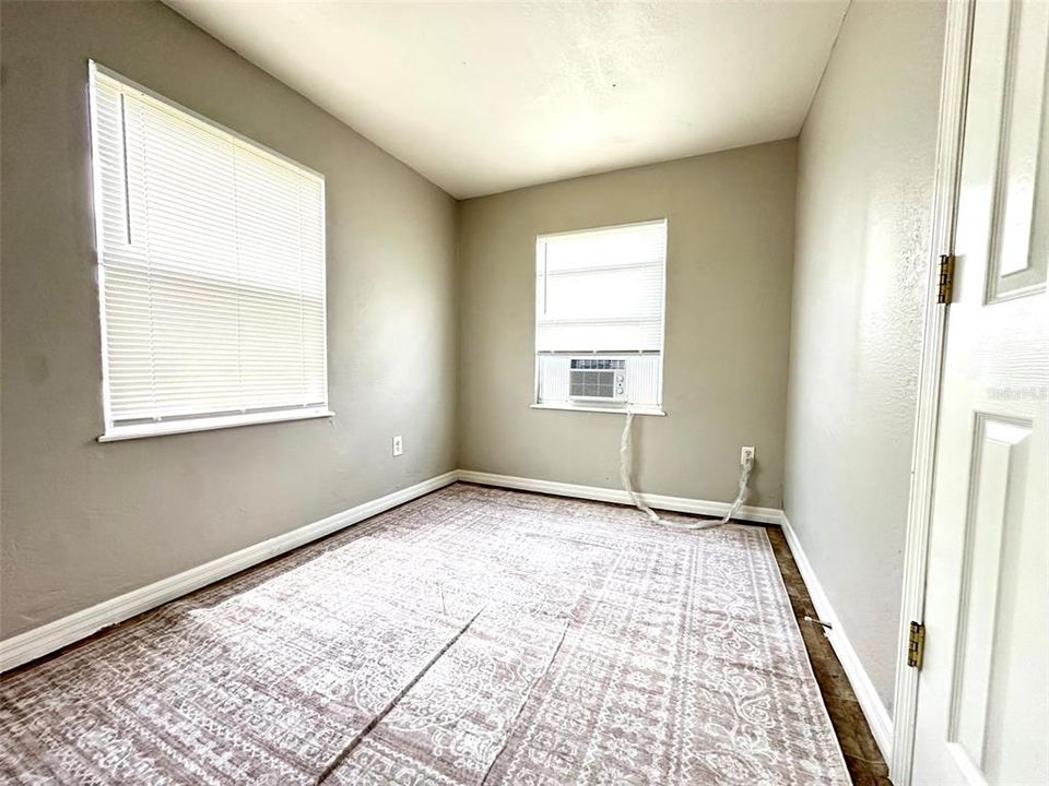 В аренду: $1,795 (2 спален, 1 ванн, 672 Квадратных фут)