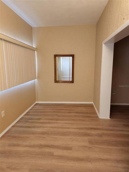 В аренду: $1,250 (1 спален, 2 ванн, 833 Квадратных фут)
