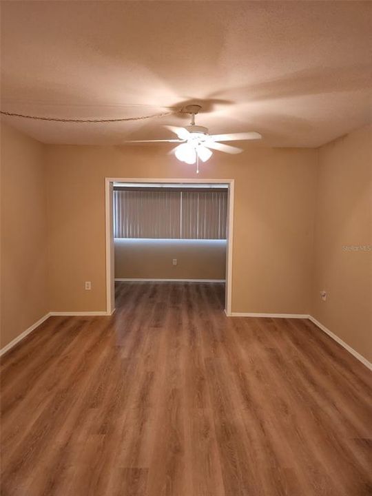 В аренду: $1,250 (1 спален, 2 ванн, 833 Квадратных фут)