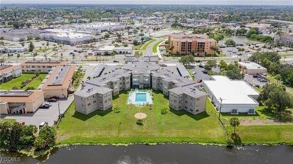 В аренду: $1,250 (1 спален, 2 ванн, 833 Квадратных фут)