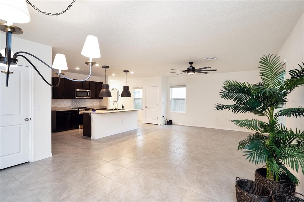 For Sale: $437,000 (4 beds, 2 baths, 2260 Square Feet)