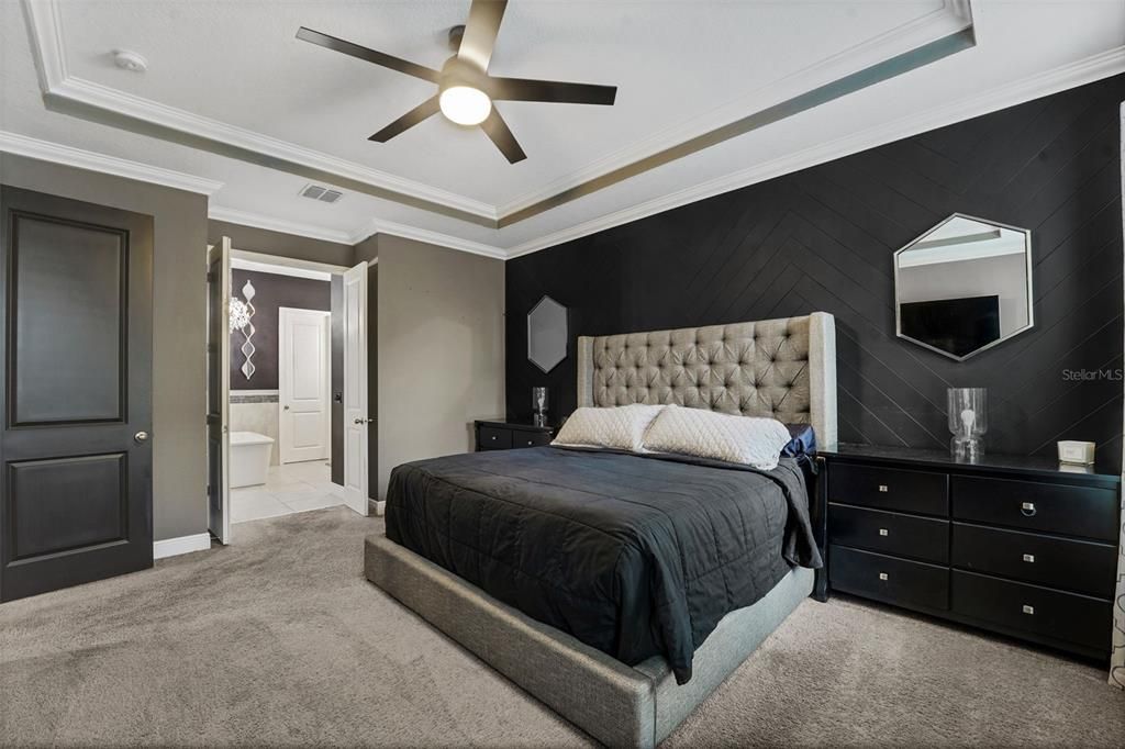 For Sale: $784,000 (4 beds, 3 baths, 2806 Square Feet)