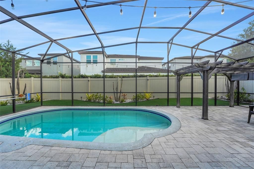 For Sale: $784,000 (4 beds, 3 baths, 2806 Square Feet)