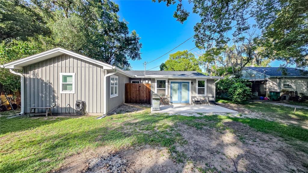 For Sale: $348,000 (3 beds, 2 baths, 1541 Square Feet)